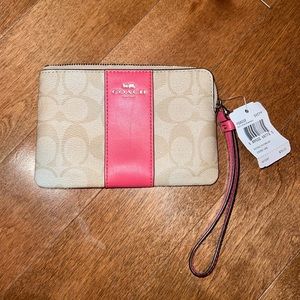 NWT Coach Wristlet